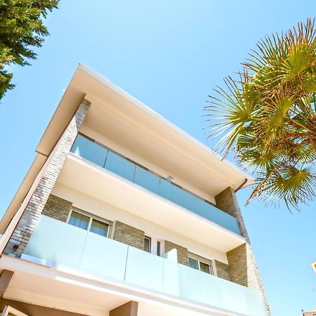 Hotel Villa Del Mare Senigallia Exteriör bild