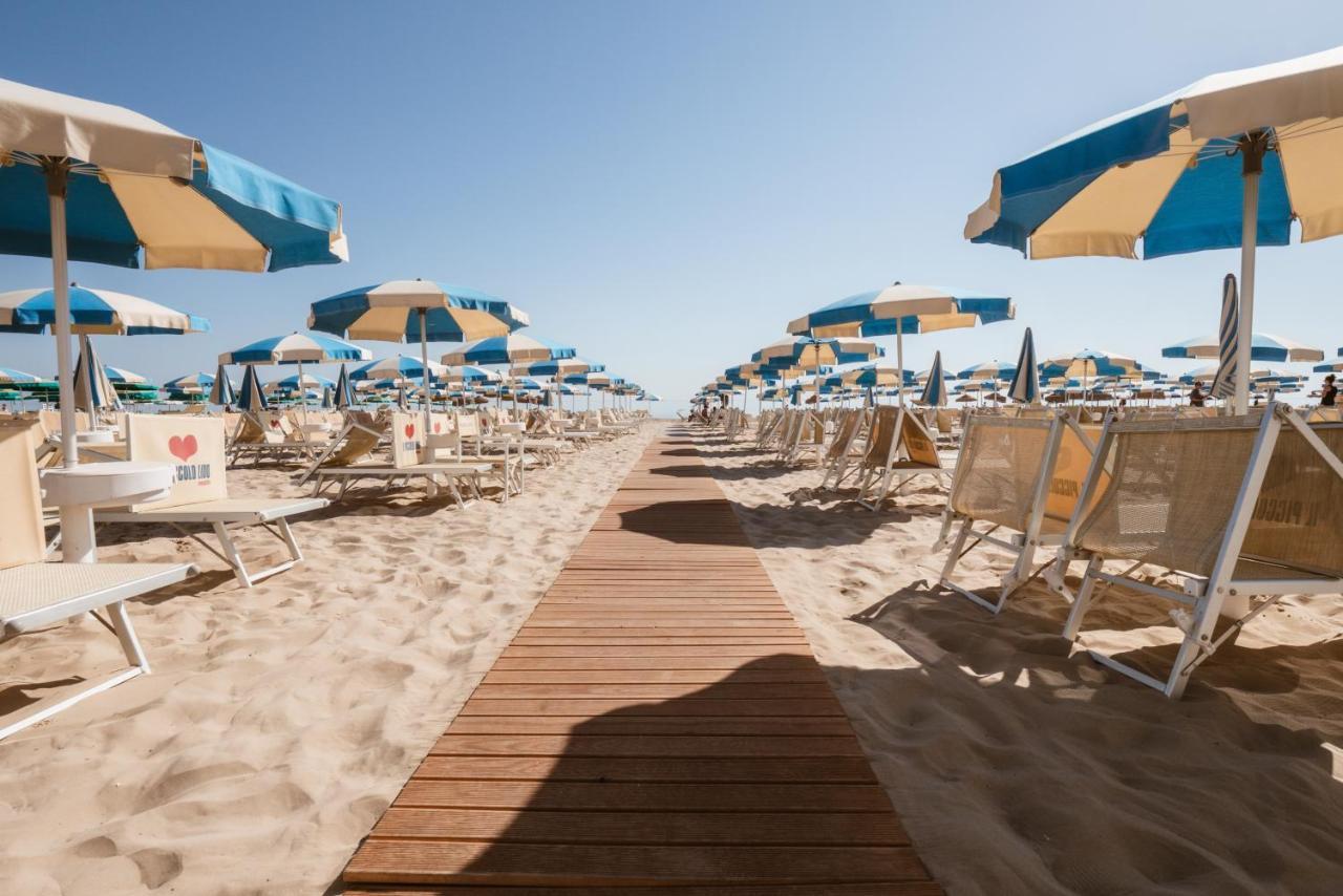 Hotel Villa Del Mare Senigallia Exteriör bild